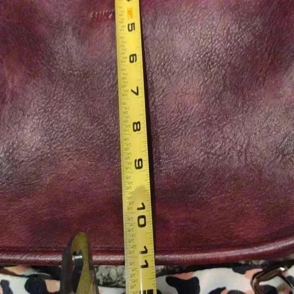 HKCLUF Vegan Leather Crossbody Bag with Guitar Straps‎ Brown - Picture 9 of 9